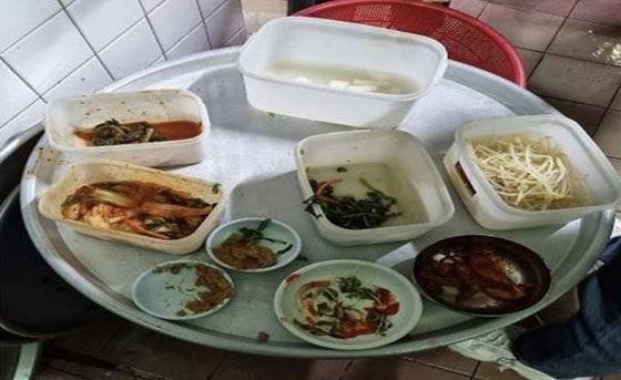 남은 반찬을 재사용하기 위해 담아두는 용기. 사진 부산시