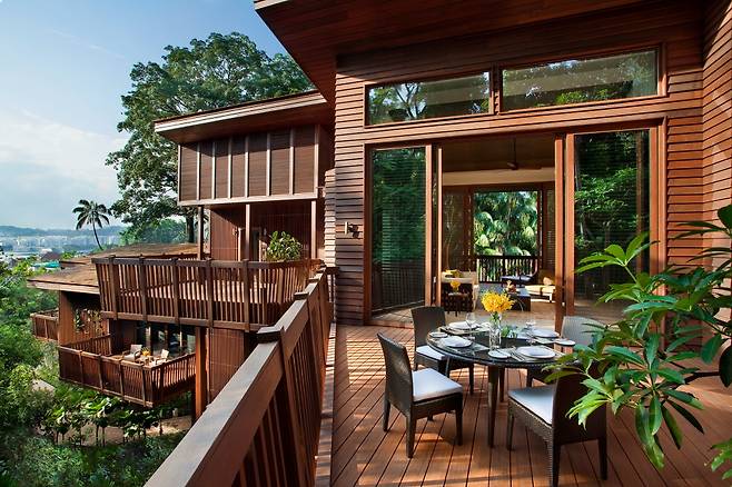 Equarius TreeTop Lofts