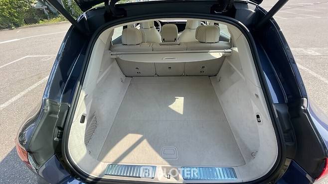 벤츠 EQS 450 4MATIC SUV 트렁크 내부 공간 (사진=조재환 기자)