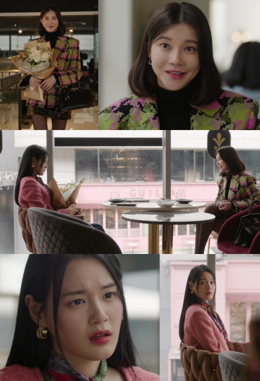 Kim Na-young (Cha Ye-ryun) meets Home Sweet Hell Joara (Kim Hie-jae).Kim Na-young (Cha Ye-ryun), who was proud of his beloved wifes life, was hiding the affair of Husband Lee Tae-ho (Kim Young-hoon) to protect the happiness shown.What was most shocking was that Lee Tae-hos affair partner was Joara, a teacher at the Heriniti English kindergarten where the couples daughter, A-rin, attends.On the 27th, the ENA tree drama  ⁇  Happy Battle  ⁇  (playwright Joo Young-ha directed by Kim Yoon-chul) released a still cut that shows the meeting between Kim Na-young and Joara.Kim Na-young, dressed in a still cut, heads to someone with a bouquet of flowers. The owner of the bouquet is Home Sweet Hell Joara.Kim Na-young, who sits in front of Joara, laughs all the time, but after that smile, he feels bloody somewhere and adds tension.In addition, Joara seems to be embarrassed by the appearance of Kim Na-young, and Joaras face gradually becomes angry and embarrassed as she listens to Kim Na-young.In this regard, Kim Na-young, who has collapsed due to the affair of  ⁇  Husband, begins to move in earnest.As a result, there will be another big wave in Heriniti Kindergarten.  ⁇  Cha Ye-ryun and Kim Hie-jaes hot-tempered home and Home Sweet Hells bloody encounter, I would like to ask you a lot of attention.It will be broadcast at 9 pm on the 28th.