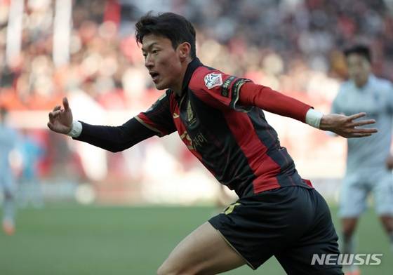 올 시즌 FC서울에서 활약한 황의조. /사진=뉴시스