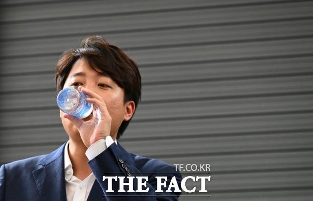 이준석 전 국민의힘 대표가 윤석열 대통령의 수해복구 메시지를 18일 정면 비판했다. /남윤호 기자