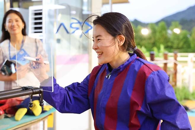 김혜선 기수