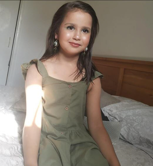 영국 워킹에 위치한 집 안에서 살해당한 채 발견된 10세 사라 샤리프. 데일리메일 캡처.