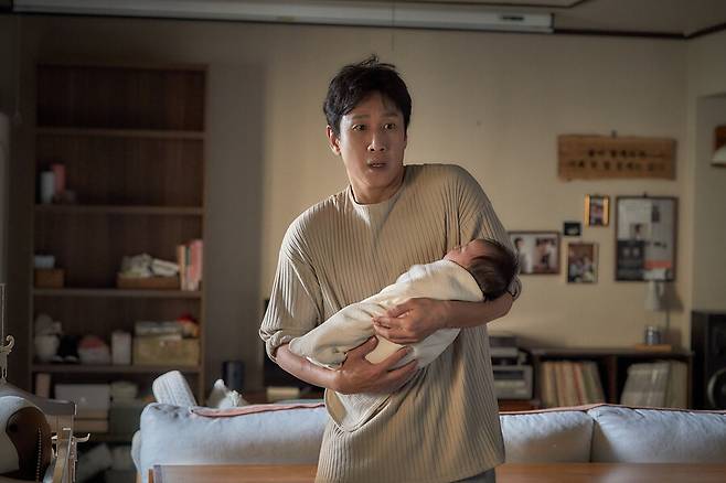 ▲ '잠' 스틸. 제공| 롯데 엔터테인먼트