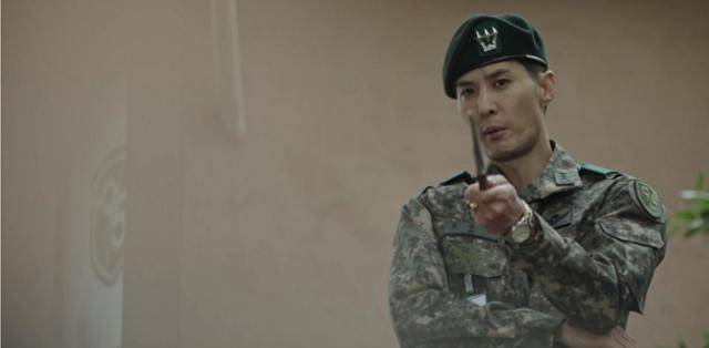 '신병2'에서는 뼛속까지 군인인 중대장 오승윤(김지석)이 등장했다. 지니TV 제공