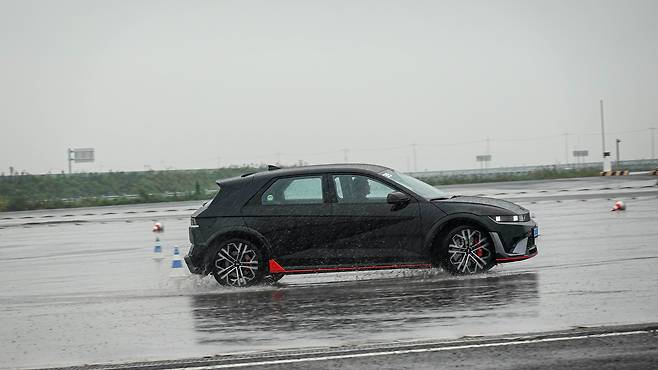 아이오닉 5 N은 N브랜드 첫 고성능 전기차다.