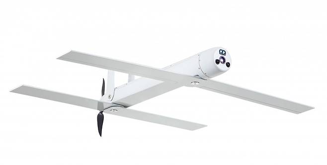 미국제 스위치블레이드와 유사한 STM의 알파구 자폭 드론. 출처 stm.com.tr