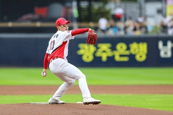 KIA 투수 윤영철이 10월 1일 문학 SSG전에서 시즌 9승을 노린다. 사진=KIA 타이거즈