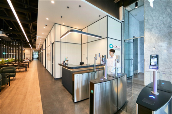 스파크플러스의 QR코드 출입 시스템. (스파크플러스 제공)