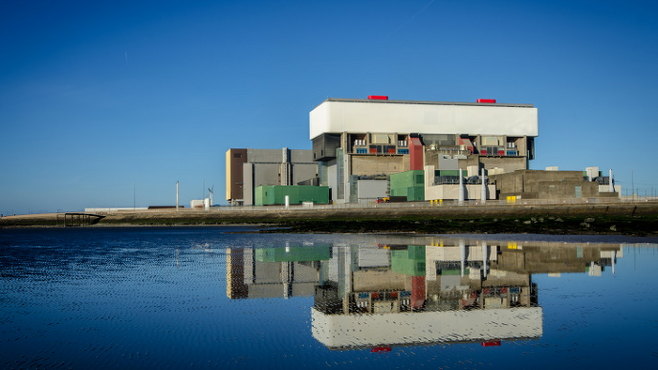 영국 북부 랭커셔주에 위치한 EDF 사의 헤이샴 2 원자력 발전소. 해당 원전 부지에서 세계 최초 아스팔트-원전수소 연계 시범 사업이 진행 중이다.  [출처=EDF]