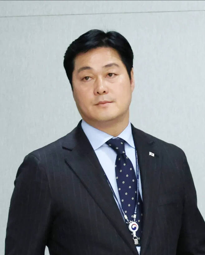 자녀의 학교폭력 의혹으로 물러난 김승희 전 대통령실 의전비서관