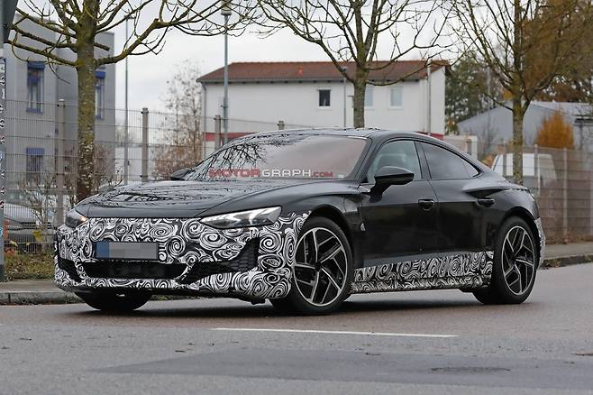 아우디 e-트론 GT 페이스리프트 (출처 : Stefan Baldauf)