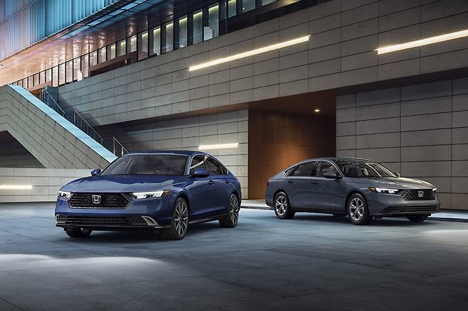 혼다 어코드 하이브리드. 혼다