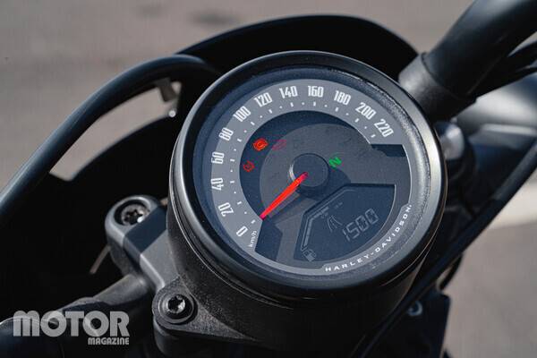 할리 데이비슨 나이트스터 사진 모터매거진 최재혁 기자