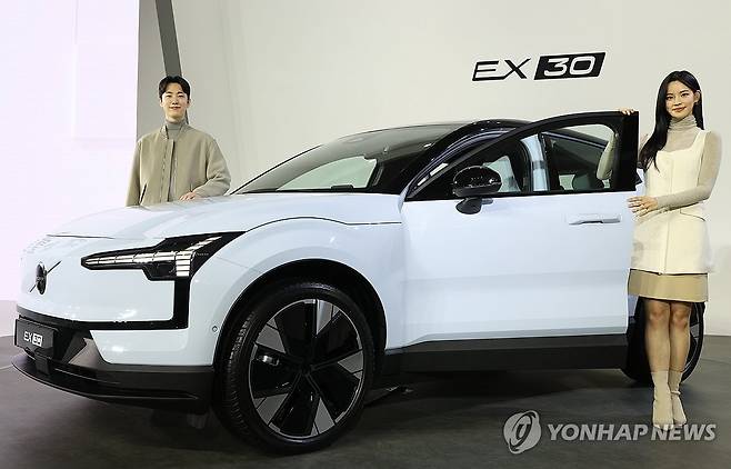 볼보코리아, 순수 전기 SUV 'EX30' 공개 [연합뉴스 자료사진]