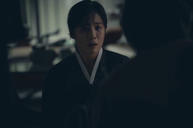 ‘선산’ 스틸컷. 사진 | 넷플릭스