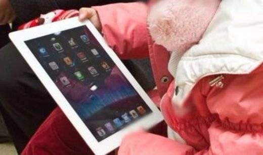 어린이 스마트폰 중독. 중앙포토