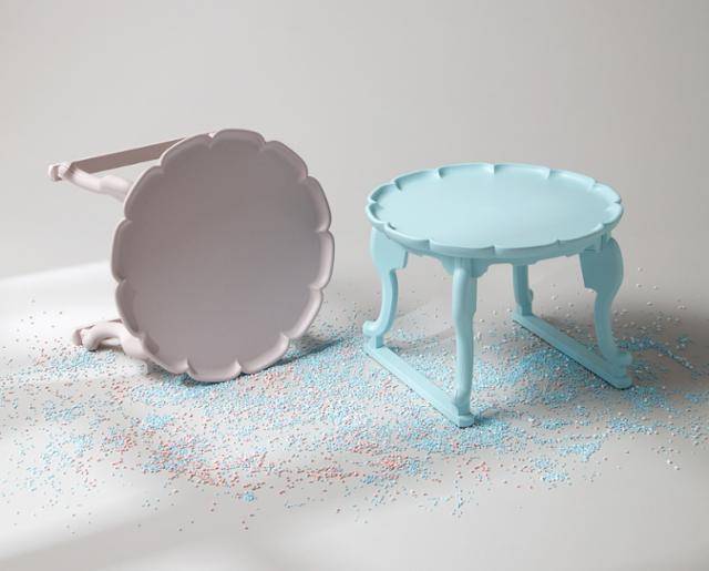 LG화학과 하지훈 작가가 함께 폐플라스틱을 재활용한 소재(PCR)를 사용해서 만든 리소반(RE:SOBAN)의 제품 이미지. LG화학 제공