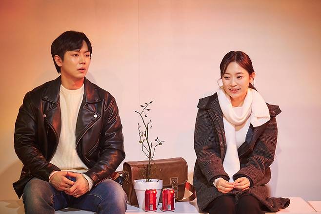 김선호·김슬기·이동하 등 출 연극 '행복을 찾아서' 18일 호평 속 폐막