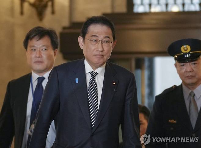 기시다 내각 지지율 22.9% 사상 최저 경신