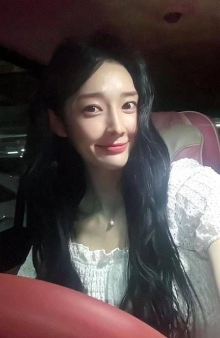 사진=아름, 아름 공식 계정