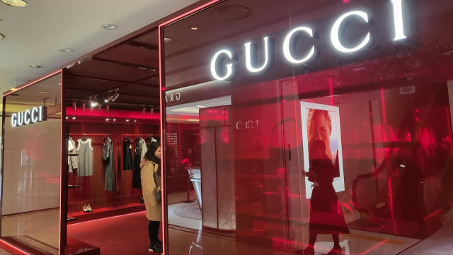 압구정동 갤러리아 백화점 이스트관에서 선보이고 있는 ‘구찌 앙코라’(Guci Ancora) 팝업 스토어.