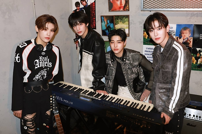 소디엑(XODIAC). 잭소엔터테인먼트