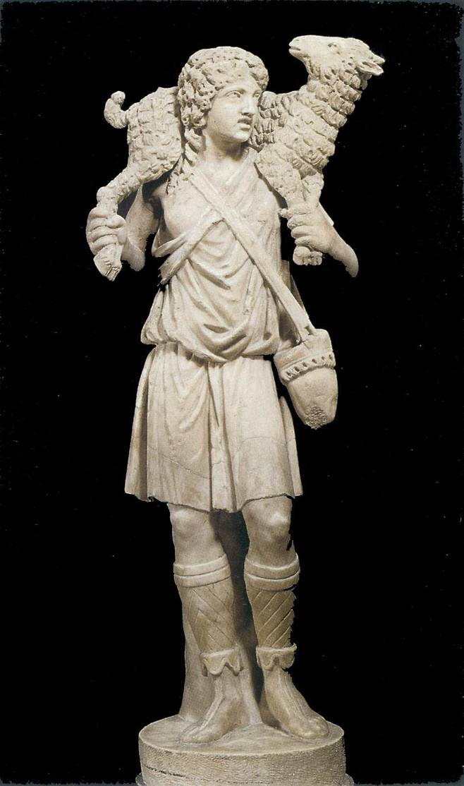 작자 미상 '선한 목자'(300~320년경). 대리석, 바티칸 비오 크리스티아노 박물관 소장.