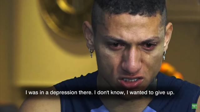 히샬리송(토트넘)이 27일(현지시간) EPSN 브라질과 인터뷰에서 자신의 우울증 경험을 털어놓고 있다. ESPN 브라질 캡처