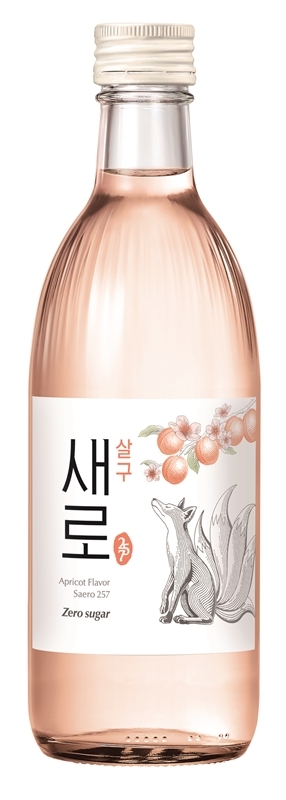 롯데칠성음료가 출시한 '새로 살구'.(롯데칠성음료 제공)