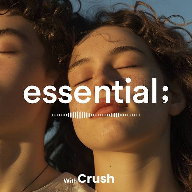 크러쉬(Crush)가 NHN벅스와 ‘essential; With Artist(에센셜 위드 아티스트)’ 프로젝트를 통해 신곡을 선보인다. 15일 NHN벅스는 크러쉬 신곡 ‘By Your Side’를 17일 오후 6시에 발매한다고 밝혔다. NHN벅스