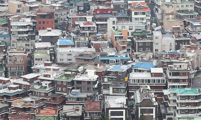 서울 남산에서 바라본 주택 밀집지역 모습. 뉴시스
