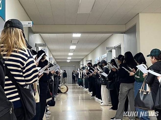 지난 12일 서울 성북구 성신여자대학교에서 ‘실기과 무전공 입학 반대 제2차 교무위원회 시위’가 열렸다. 사진=유민지 기자