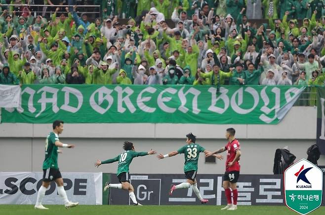 ▲ 전북 현대가 FC서울에 승리하며 시즌 첫 연승을 달렸다. ⓒ한국프로축구연맹