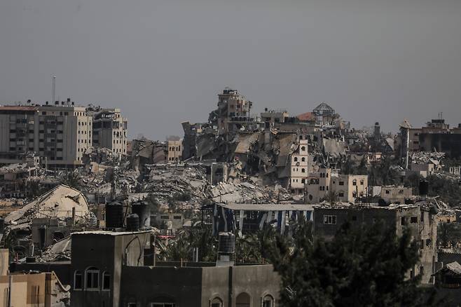 23일 가자지구 북부의 파괴된 건물들./EPA연합뉴스