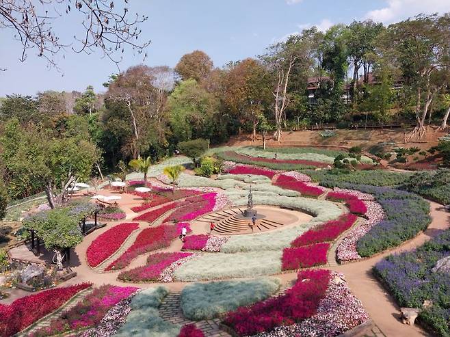 매 파 루앙 정원의 모습.