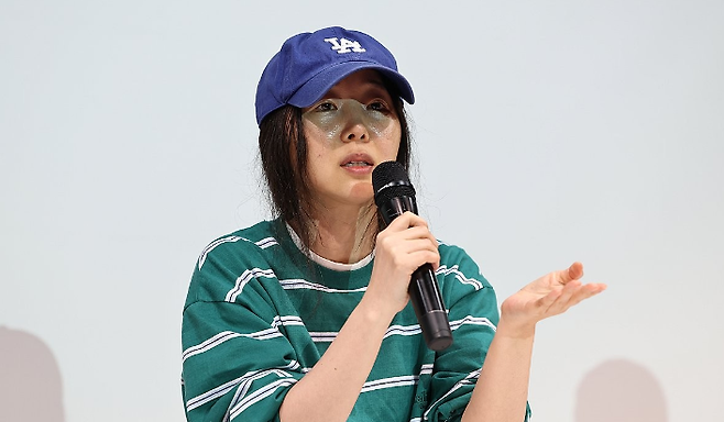 지난 25일 기자회견하는 민희진 어도어 대표/사진=연합뉴스