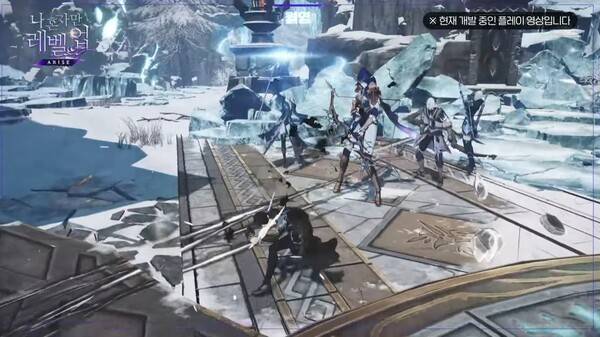 - 게임에서 최초 공개된 성진우의 단검 '월영'