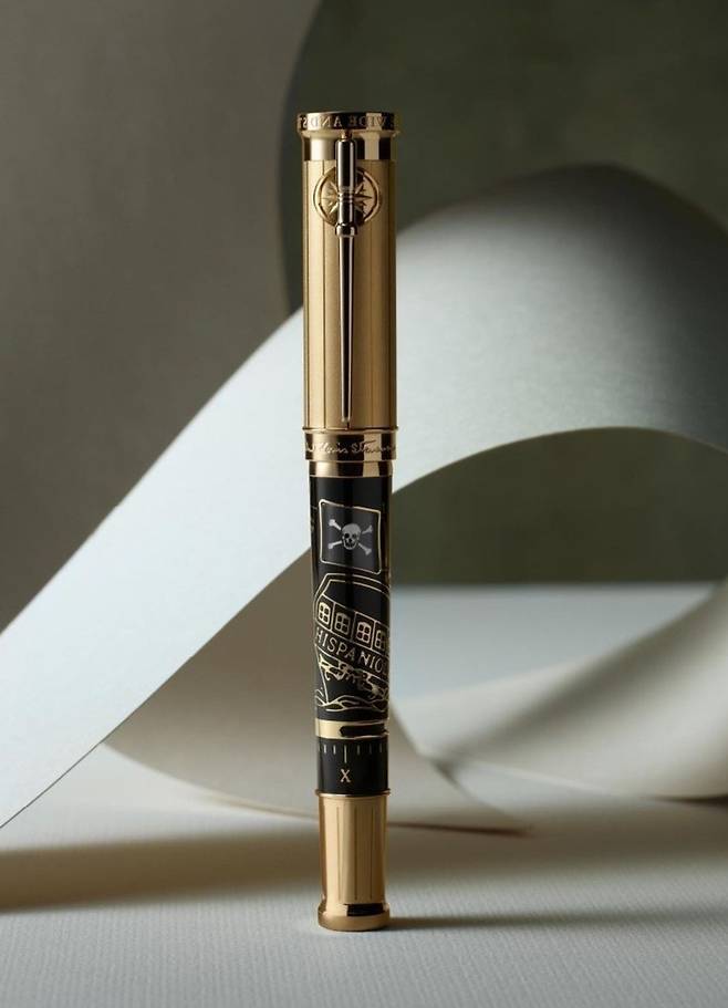 몽블랑 작가 에디션 로버트 루이스 스티븐슨(사진③)
출처 : instagram montblanc