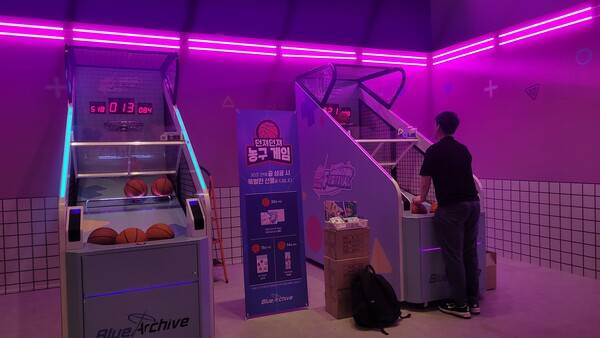 - 미니 페스티벌에서도 30점을 넘기지 못했다