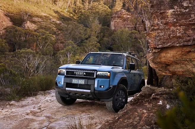 토요타 랜드크루저 프라도