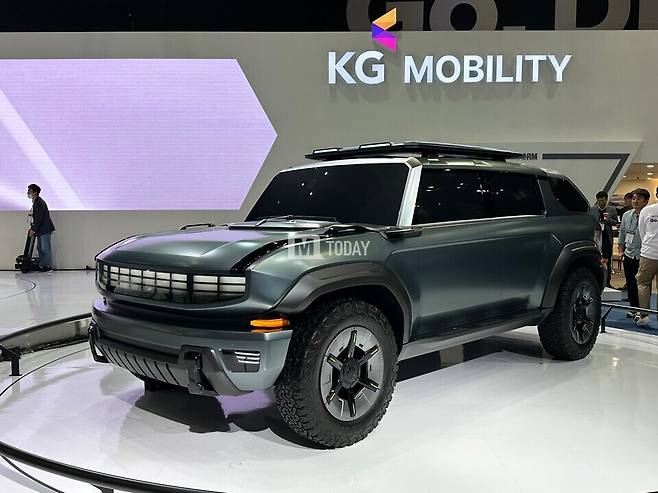 사진 : 2023 서울 모빌리티쇼에서 첫 공개된 KGM F100 콘셉트