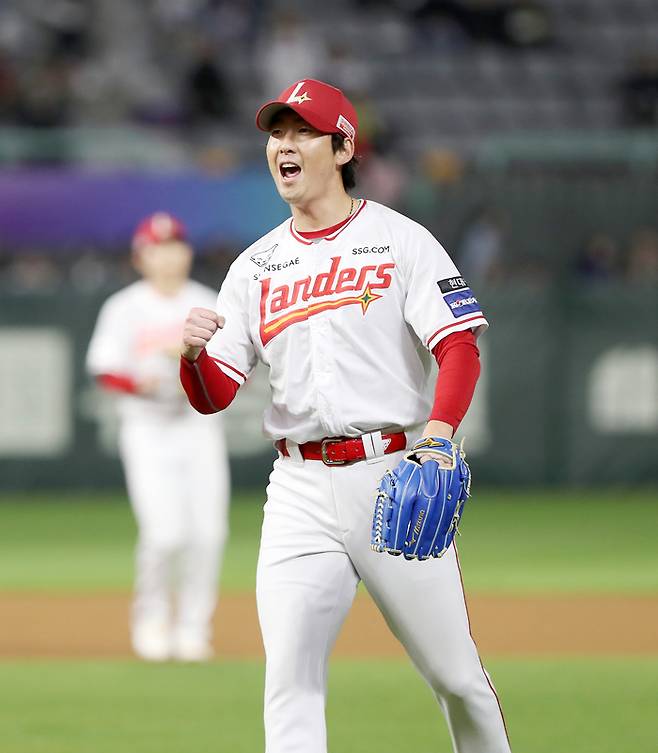 SSG 마무리 투수 문승원. SSG 제공
