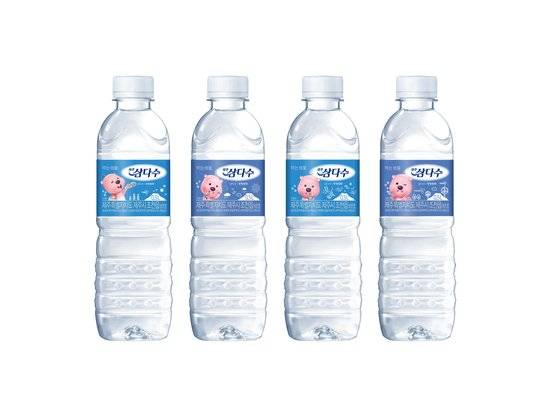 제주삼다수가 한정판 잔망루피 라벨 제품을 출시를 기념해 SNS에서 인증 이벤트를 진행한다. 사진 제주삼다수