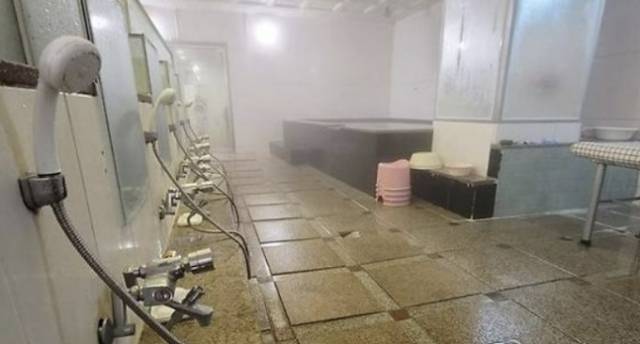 목욕탕 내부 모습. 연합뉴스 자료사진