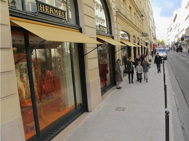 프랑스 파리의 한 에르메스 매장 전경. 사진=게티이미지