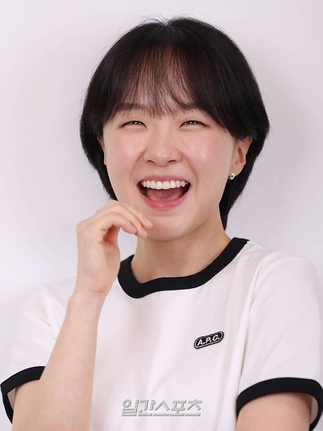 가수 겸 크리에이터 차다빈이 12일 오후 서울 중구 순화동 KG타워에서 진행된 일간스포츠와의 인터뷰에 앞서 포즈를 취하고 있다.서병수 기자 qudtn@edaily.co.kr /2024.07.12/