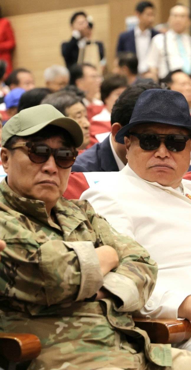 사진=시사회 현장서 김흥국 회장과 윤희성 감독