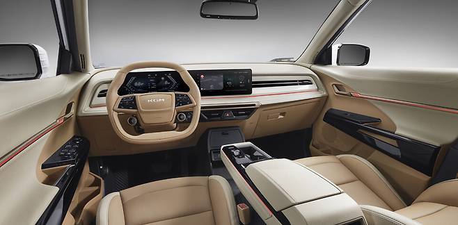 사진 : KGM 액티언 실내 (카멜&베이지)